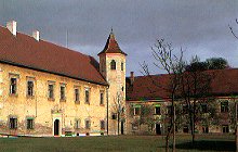Atzenbrugg castle