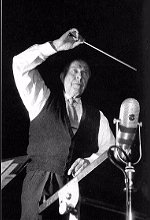 Robert Stolz as  conductor